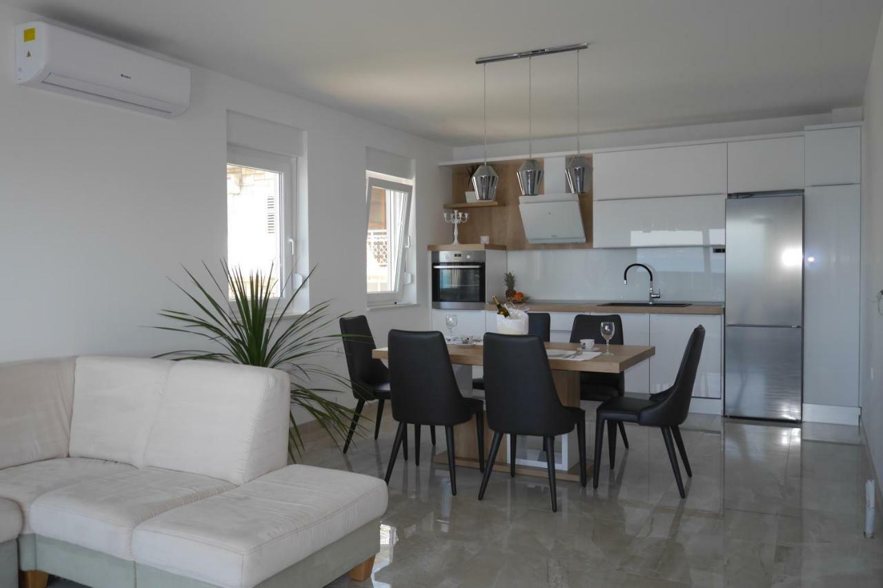 Luxury Apartments Beach เยเซนิเซ ภายนอก รูปภาพ