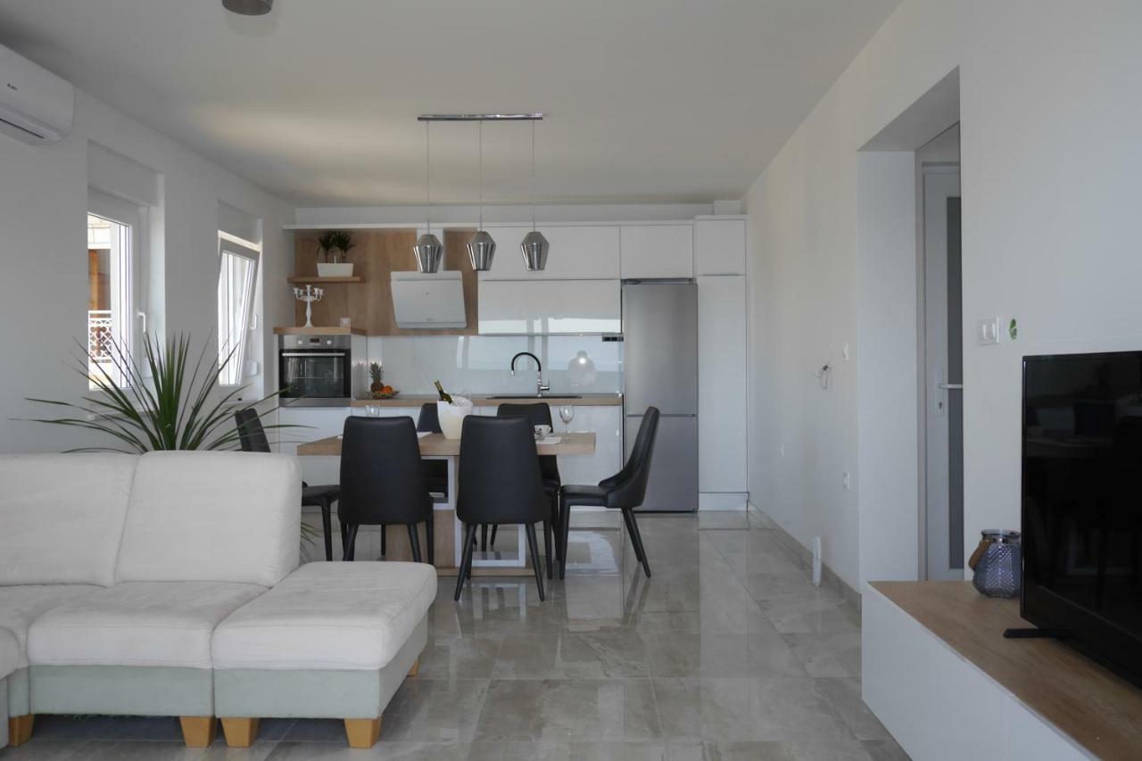 Luxury Apartments Beach เยเซนิเซ ภายนอก รูปภาพ