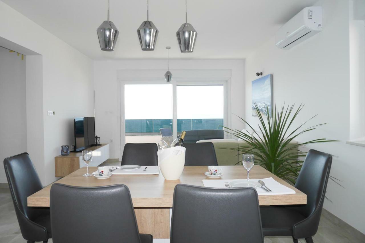 Luxury Apartments Beach เยเซนิเซ ภายนอก รูปภาพ